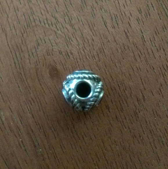 FLASH SALE  Bracelet & Six Charms - Picture 5 of 7